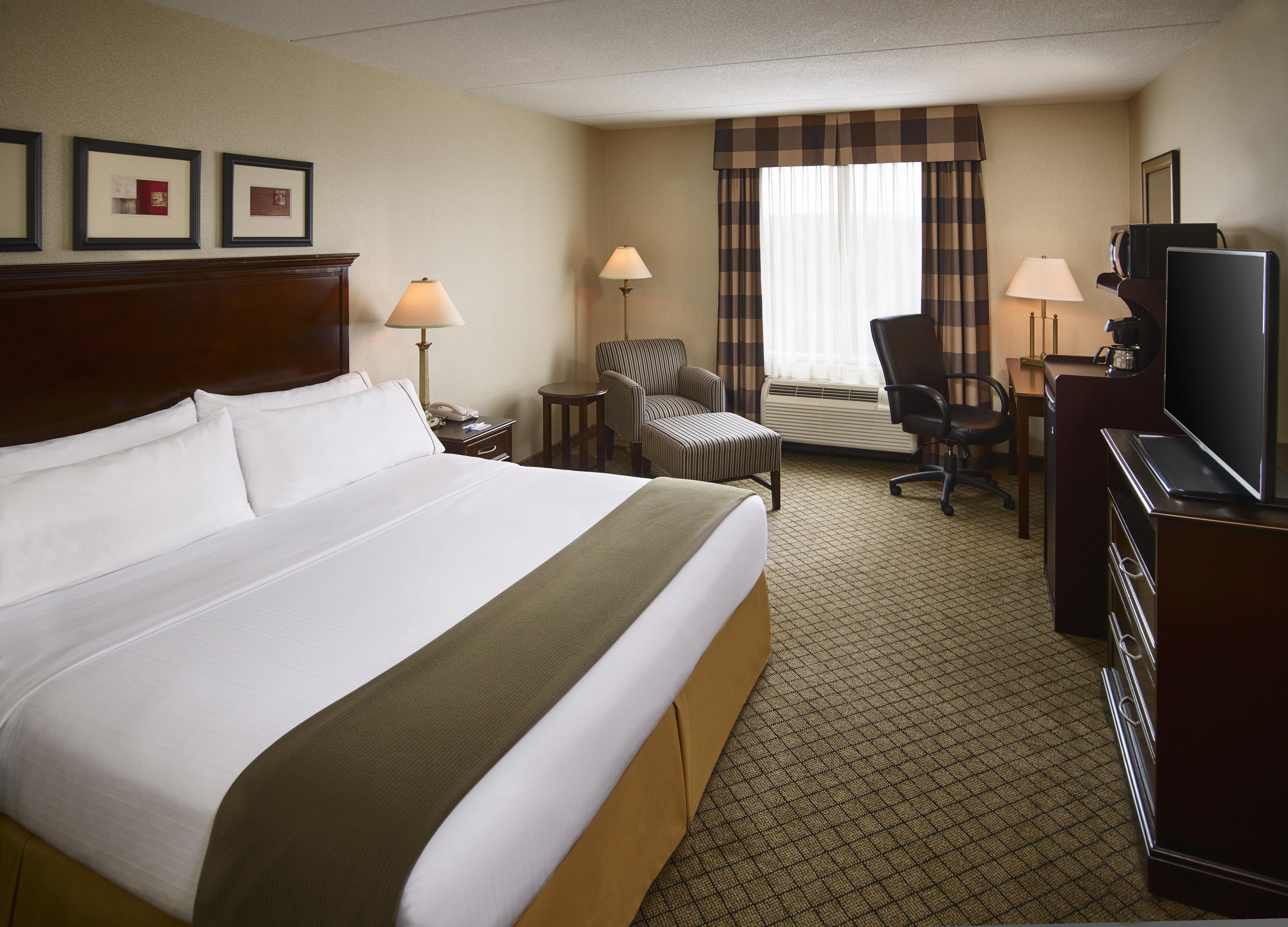Holiday Inn Express & Suites Huntsville By Ihg Exterior foto